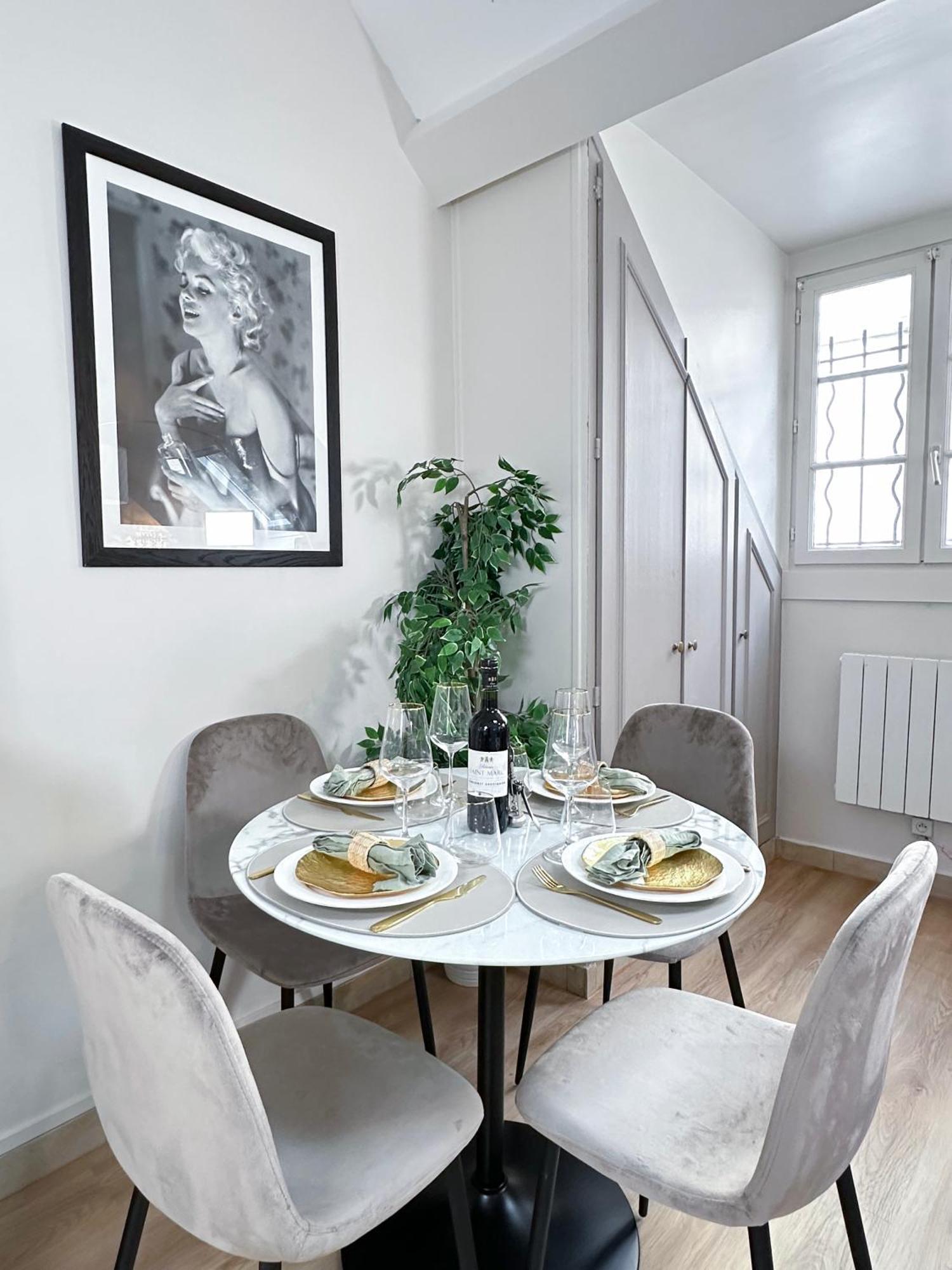 Apartament Unique & Beautiful Duplex In Saint-Germain Paryż Zewnętrze zdjęcie