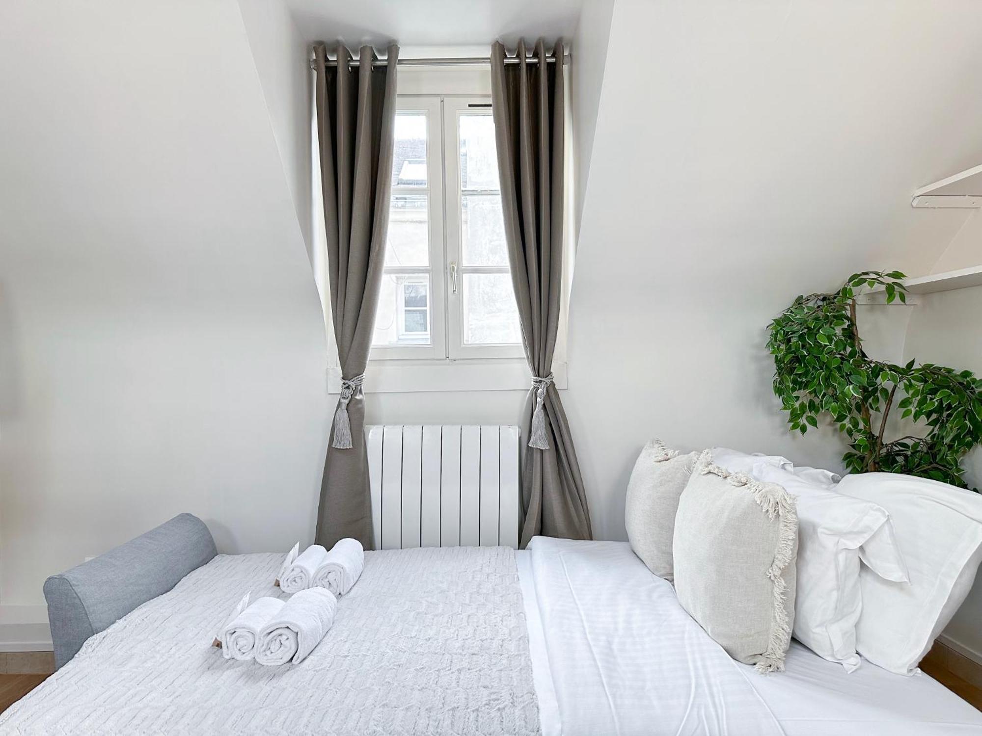Apartament Unique & Beautiful Duplex In Saint-Germain Paryż Zewnętrze zdjęcie