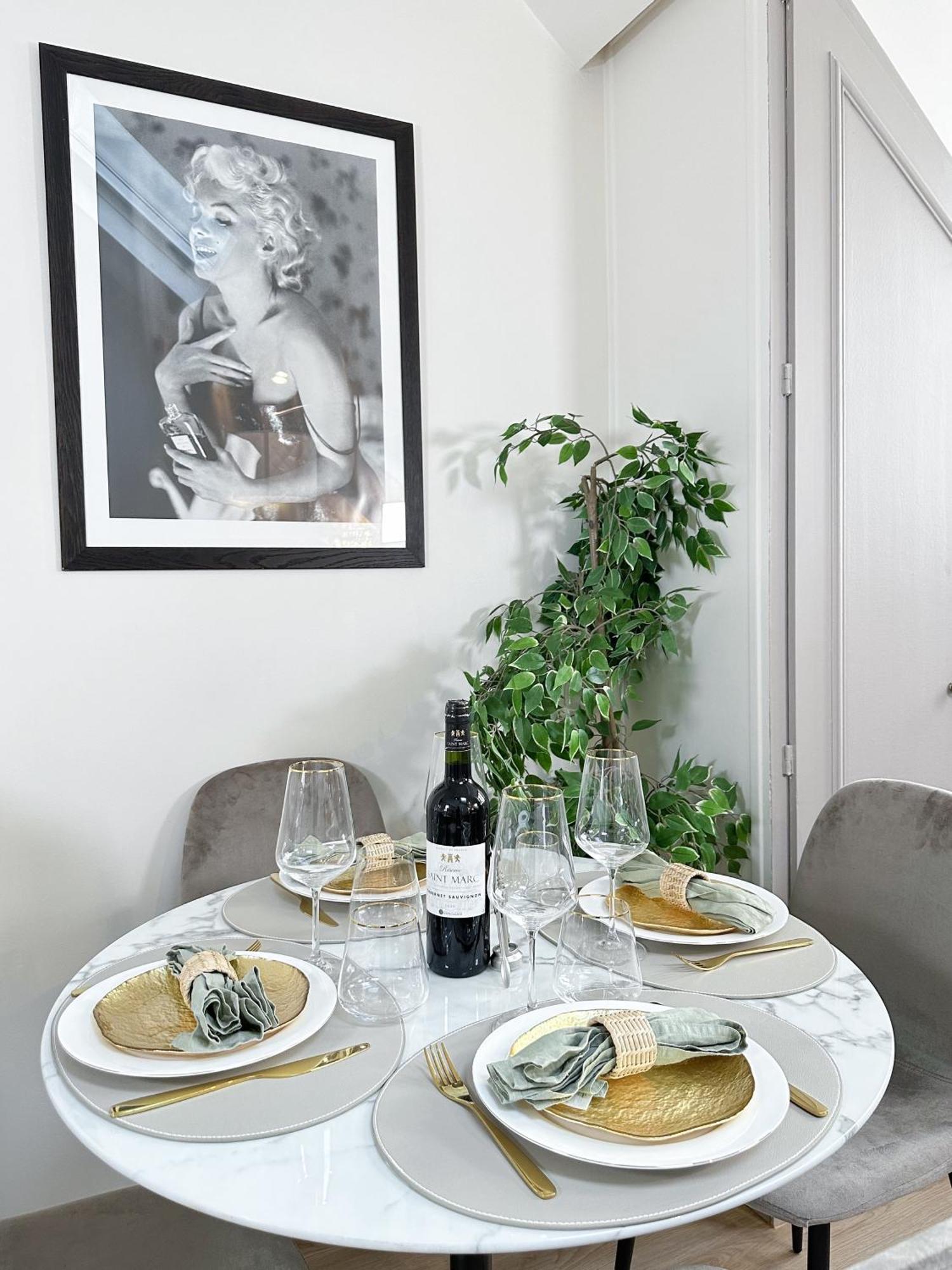 Apartament Unique & Beautiful Duplex In Saint-Germain Paryż Zewnętrze zdjęcie