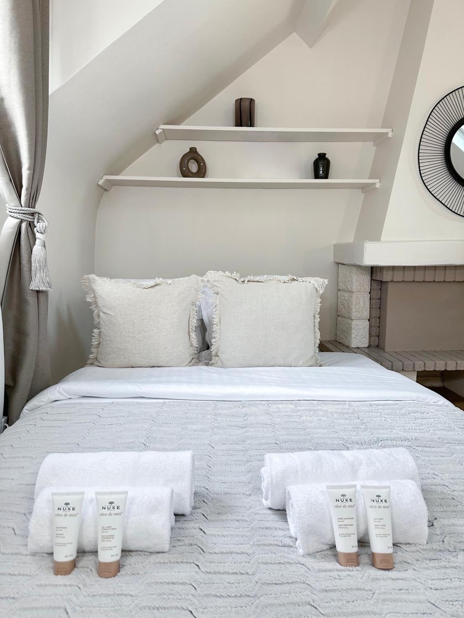 Apartament Unique & Beautiful Duplex In Saint-Germain Paryż Zewnętrze zdjęcie